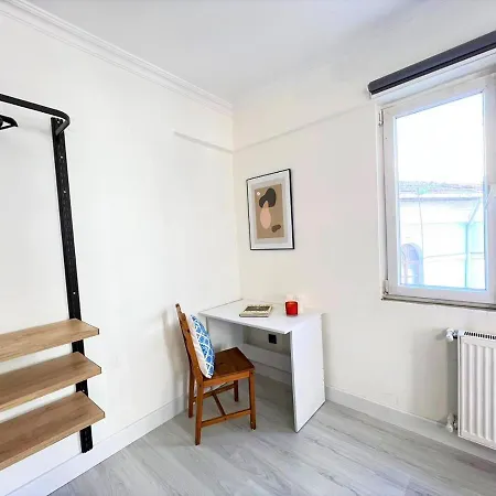 Wonder Homes - 2 Bedroom Designer Flat, Terrace, Cihangir *